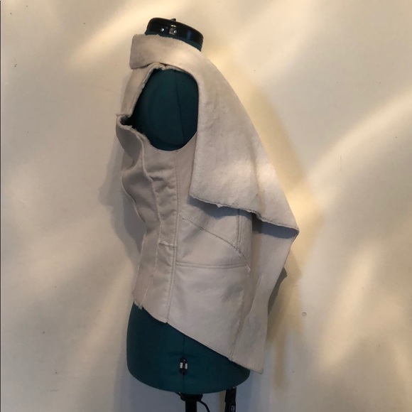 Arden B. Winter white Faux Fur shearling vest - Picture 3 of 7